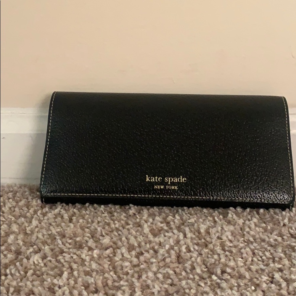 Black Kate Spade Wallet